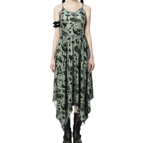 Shasilo Gothic Witchy Skull Print Sleeveless Handkerchief Sage Green Dress - Picture 3 of 9